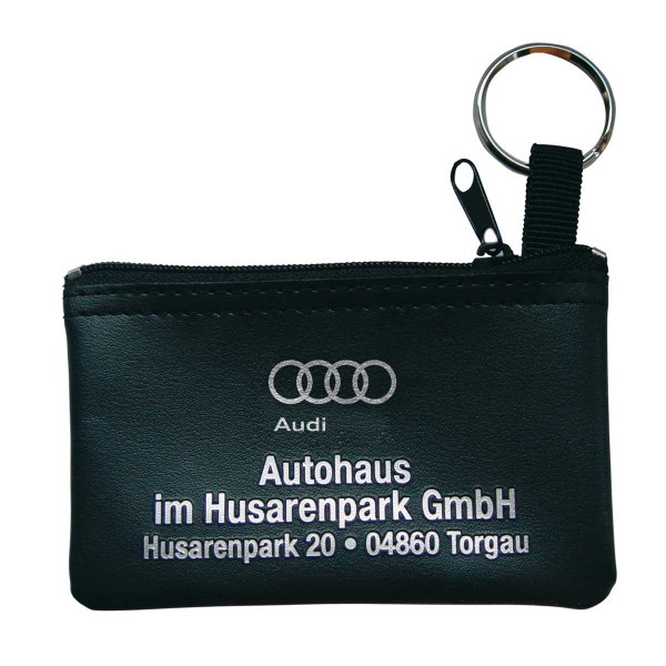 Schlüsseltasche aus Kunststoff mit Tiefprägung gold oder silber