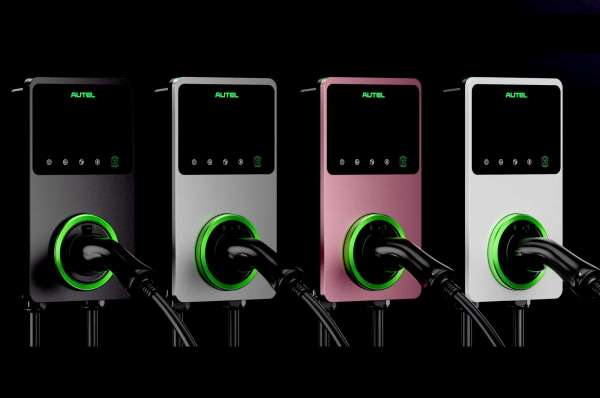 Autel Wallbox mit Stecker, alle Farben